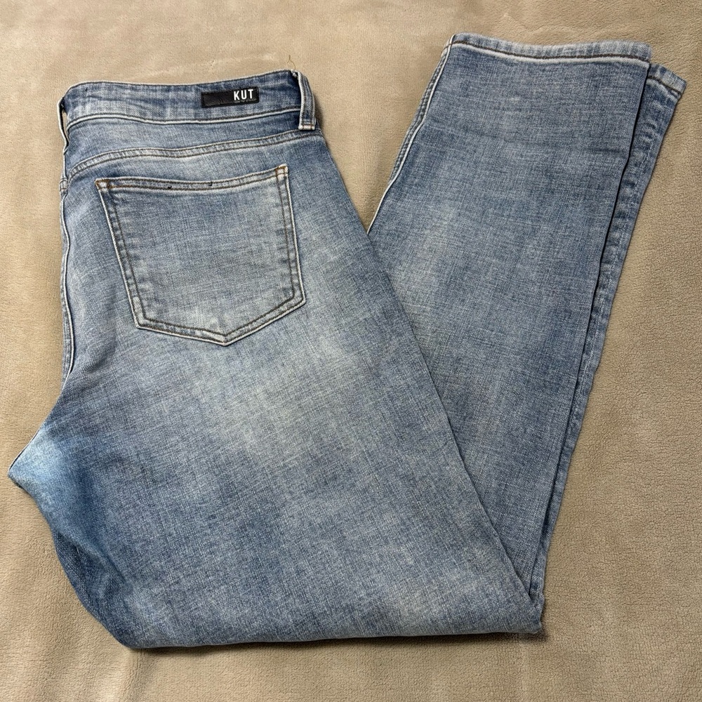 Kut‎ from the Kloth Catherine Boyfriend Light Blue Distressed Jeans